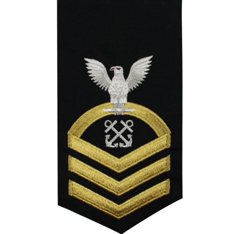 Navy E7 MALE Rating Badge: Boatswains Mate – seaworthy gold on blue