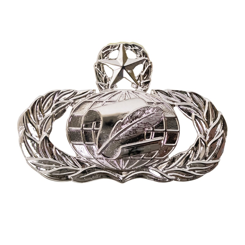 Air Force Badge: Administration: Master – regulation size