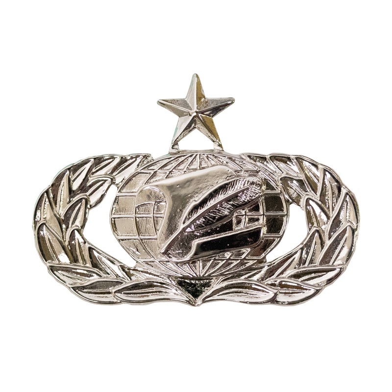 Air Force Badge: Administration: Senior – midsize